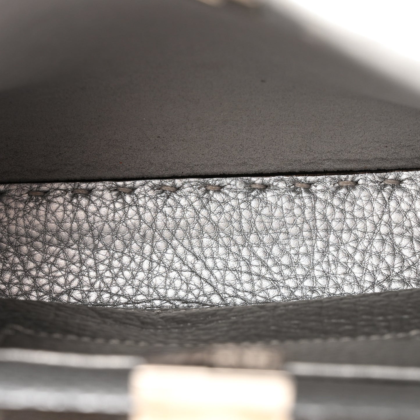 Cuoio Romano Lux Selleria Mini Peekaboo Iconic Satchel Argento