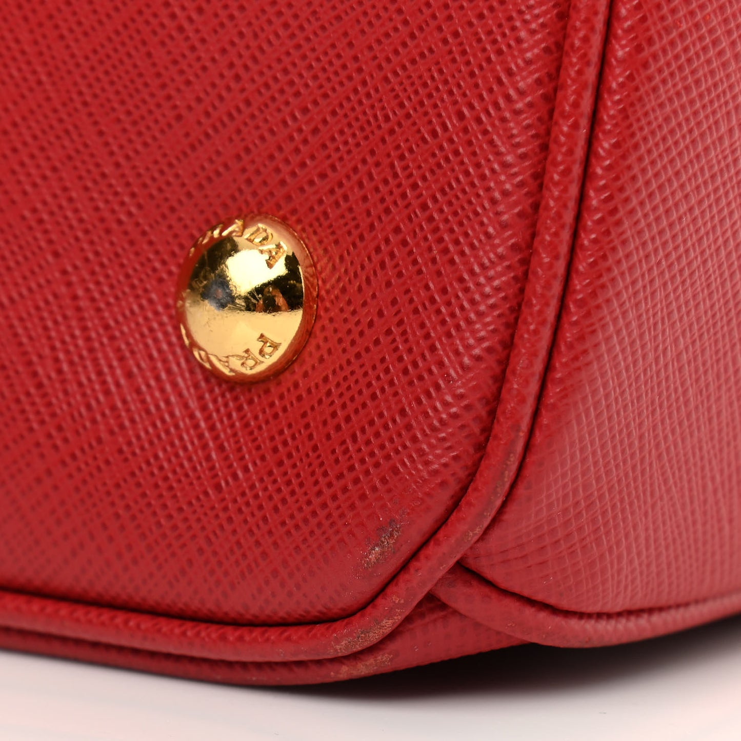 Saffiano Lux Medium Tote Fuoco