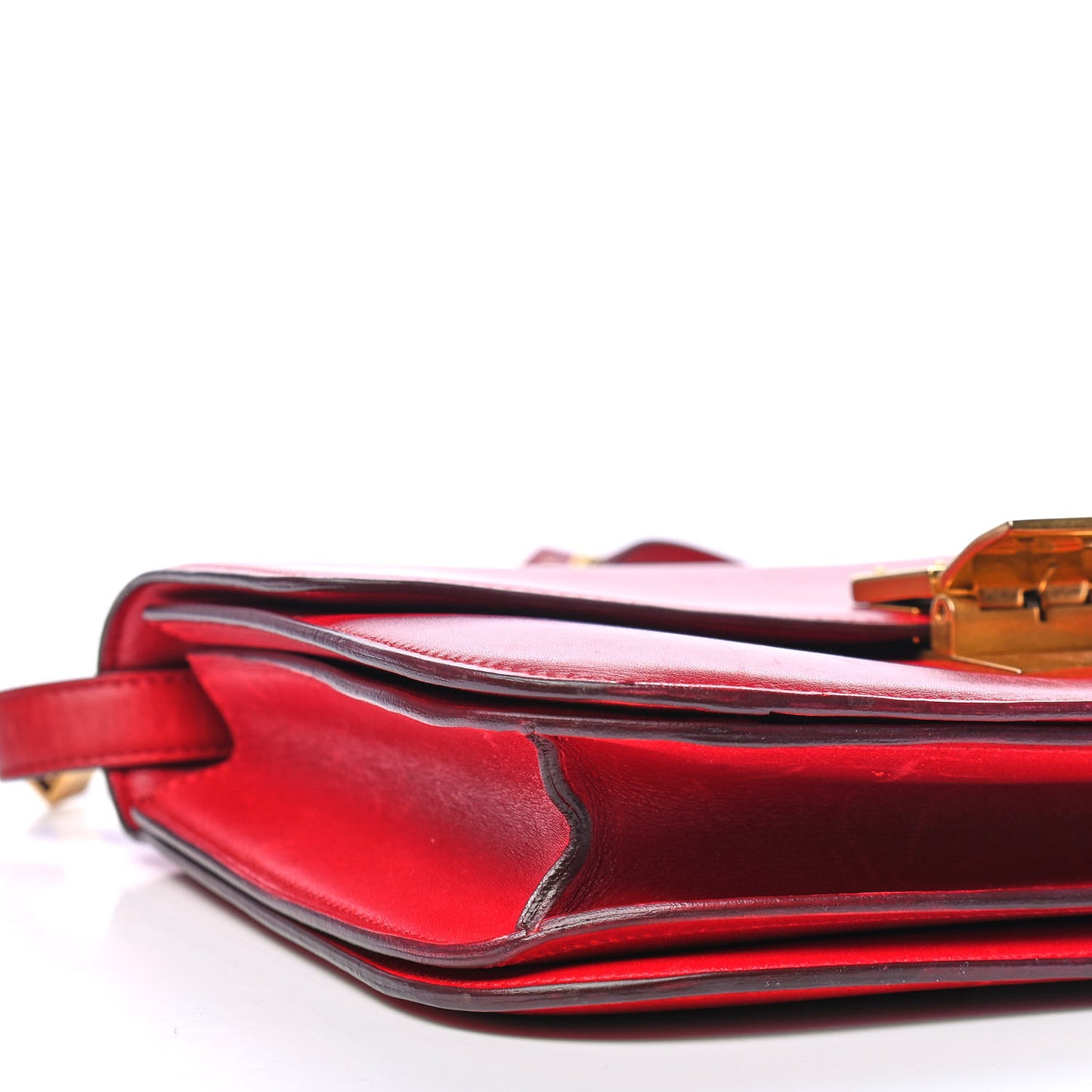 Box Calfskin Medium Classic Box Flap Bag Red