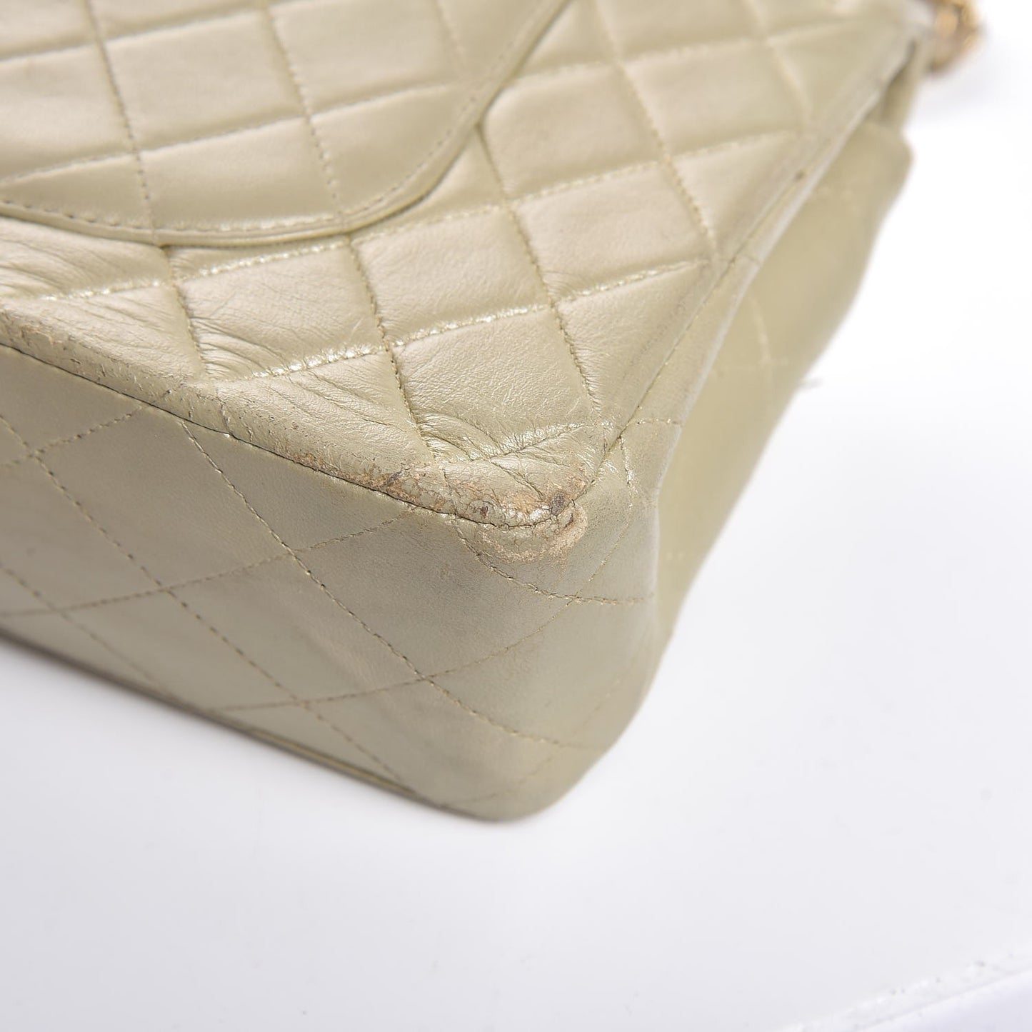 Lambskin Quilted Medium Double Flap Light Gold