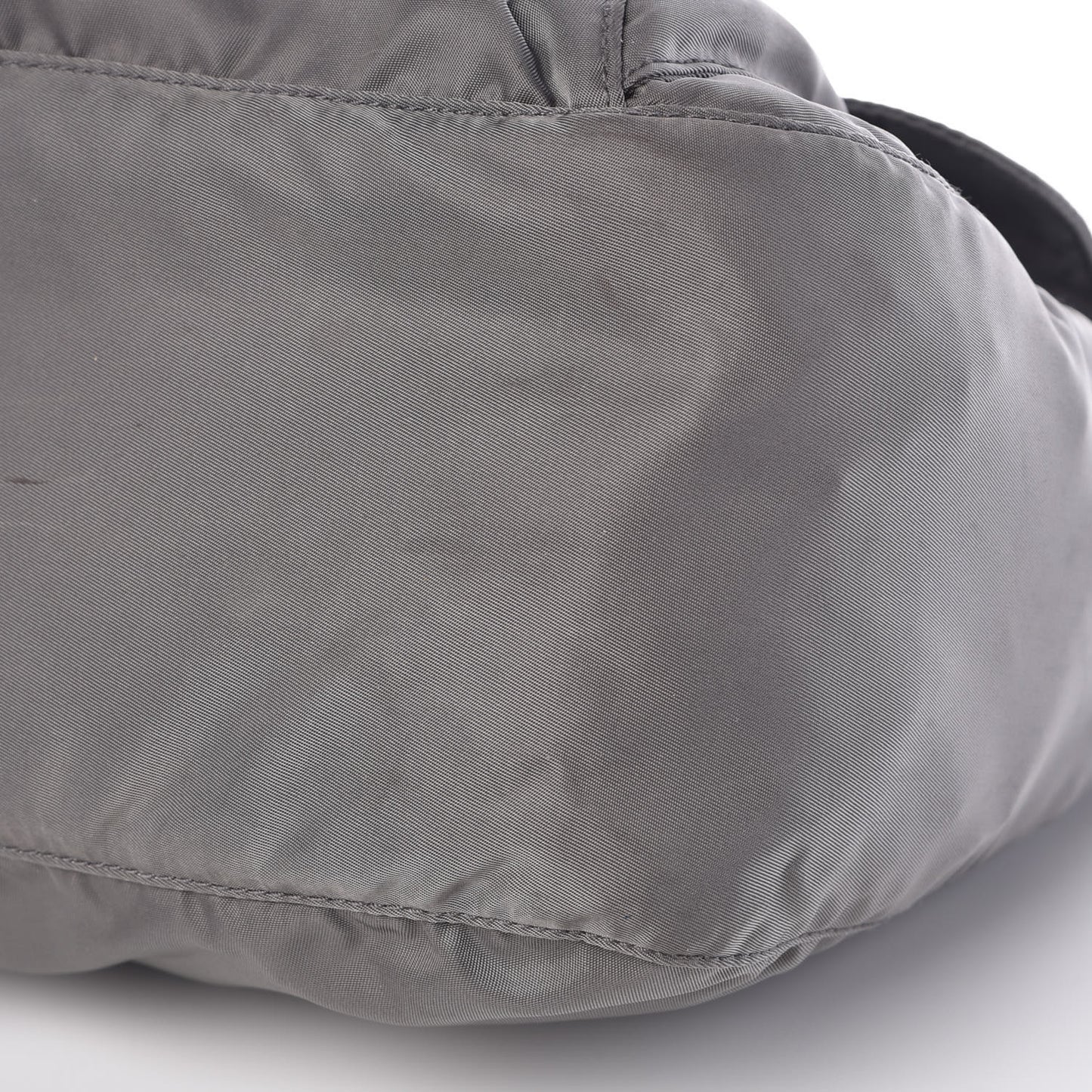 Tessuto Nylon Vela Messenger Bag Grey