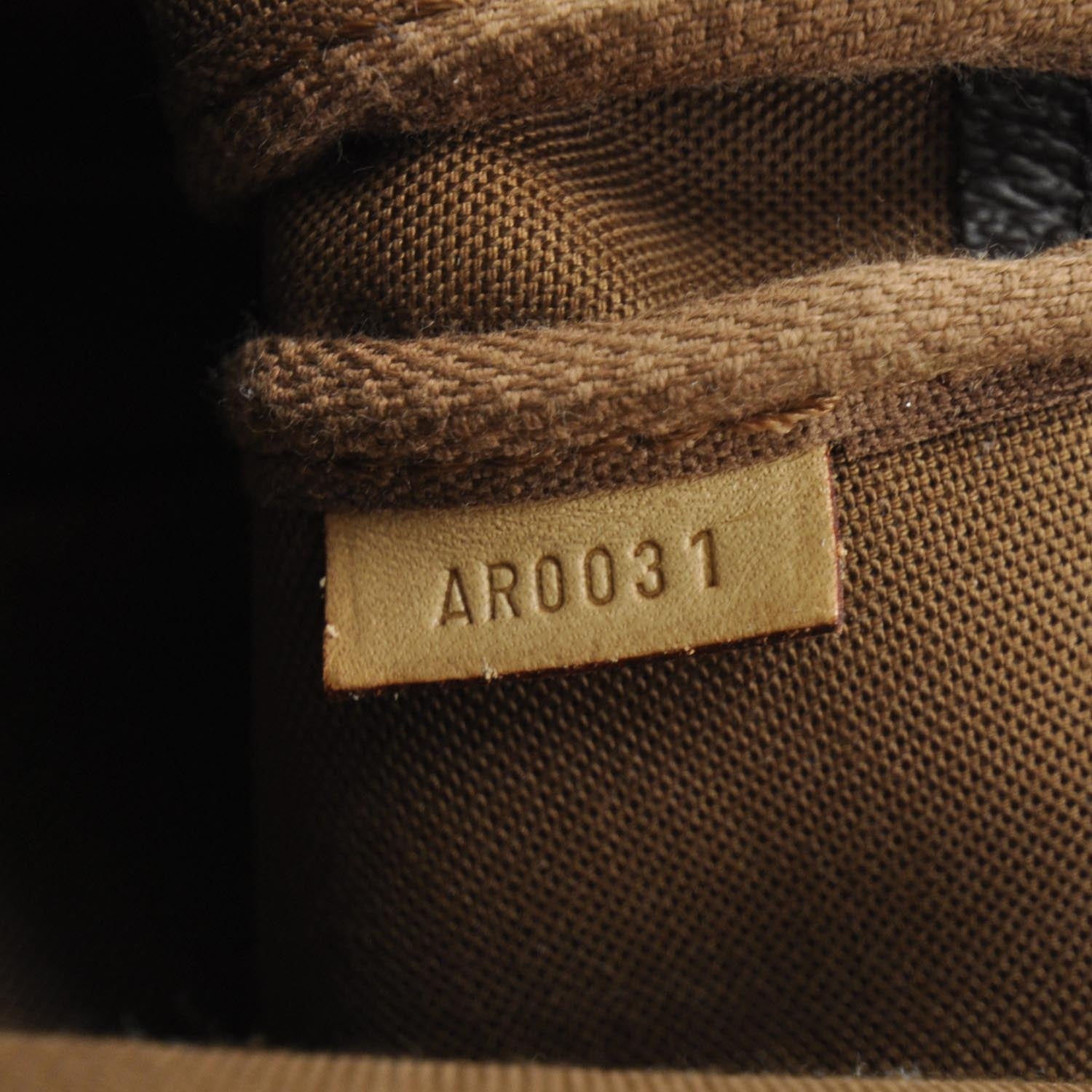 Louis Vuitton Monogram Graffiti Pochette Accessories Kaki 7 of 8