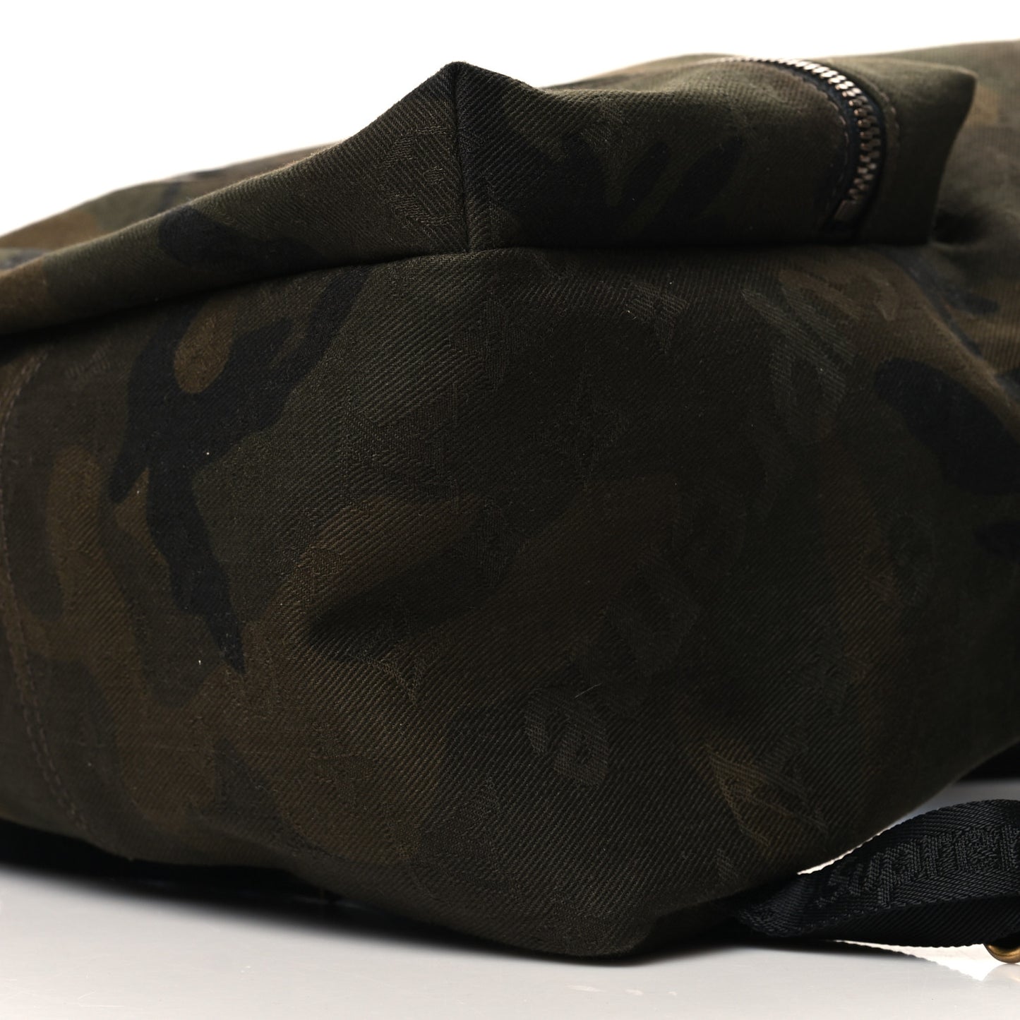 X SUPREME Canvas Camouflage Apollo Backpack