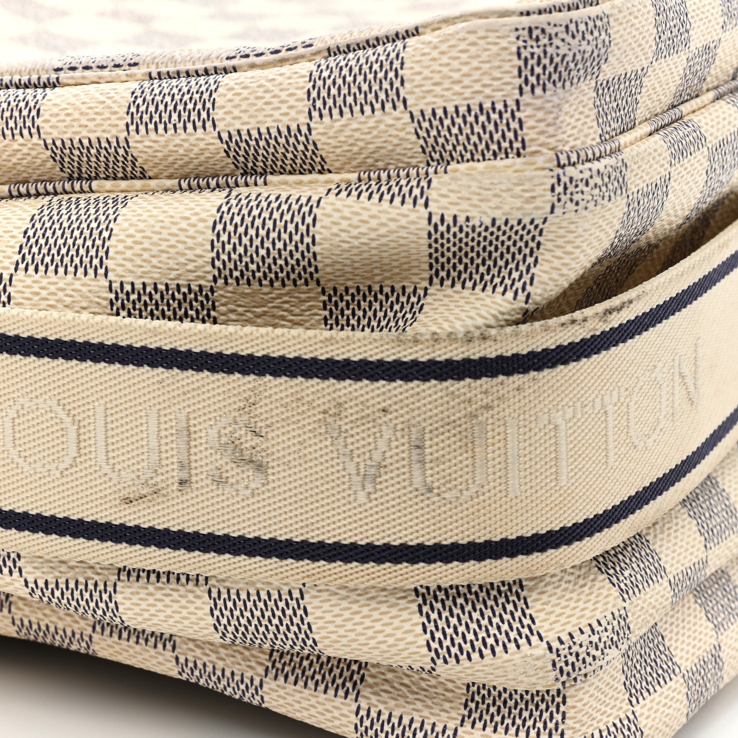 Louis Vuitton Damier Azur Naviglio 16 of 18