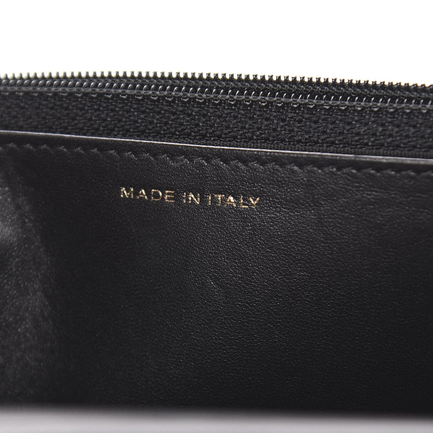 Velvet Quilted Wallet On Chain WOC Black