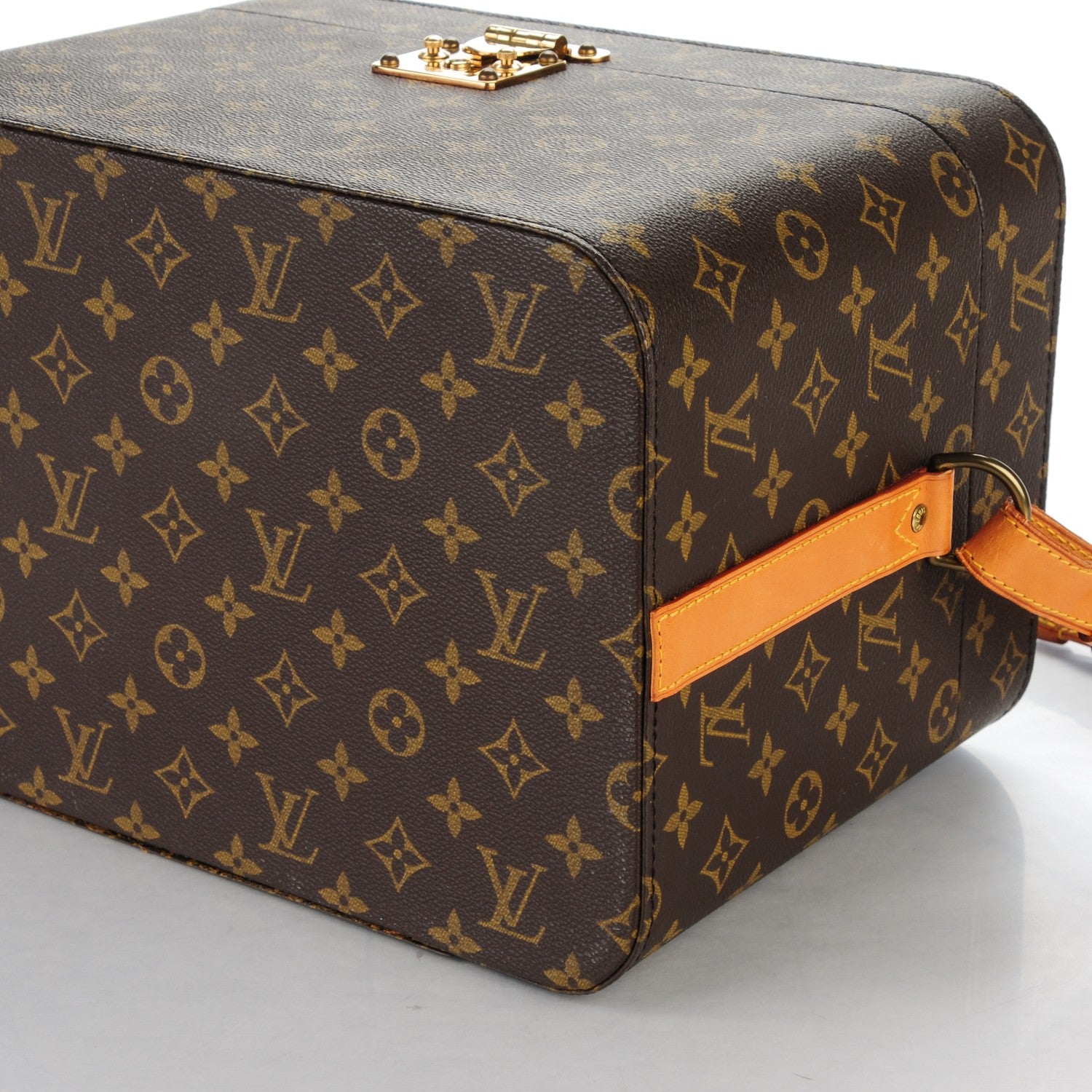 Louis Vuitton Monogram Beauty Train Case 9 of 12