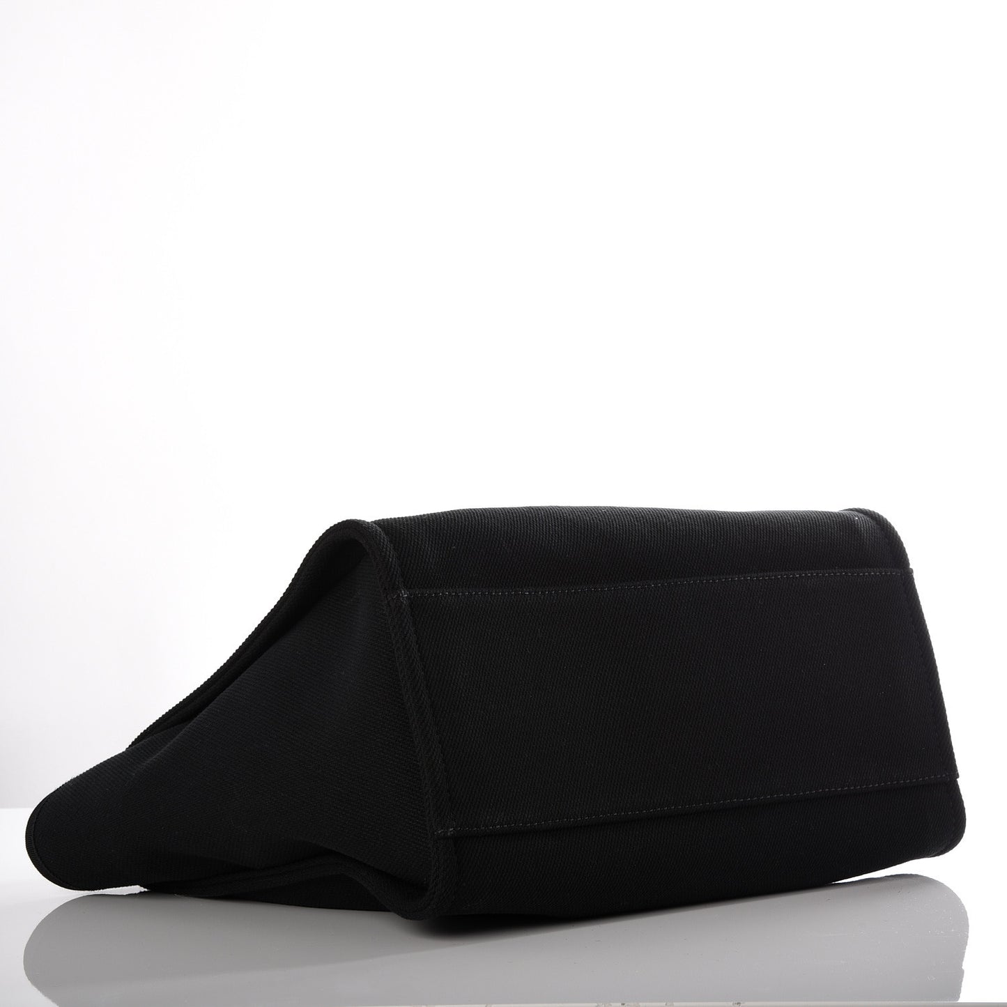 Canvas Pearl Medium Deauville Tote Black