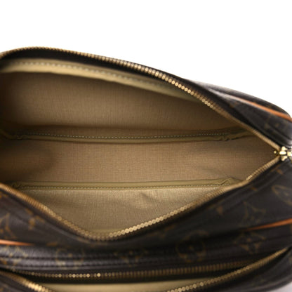 Louis Vuitton Monogram Reporter PM 8 of 11