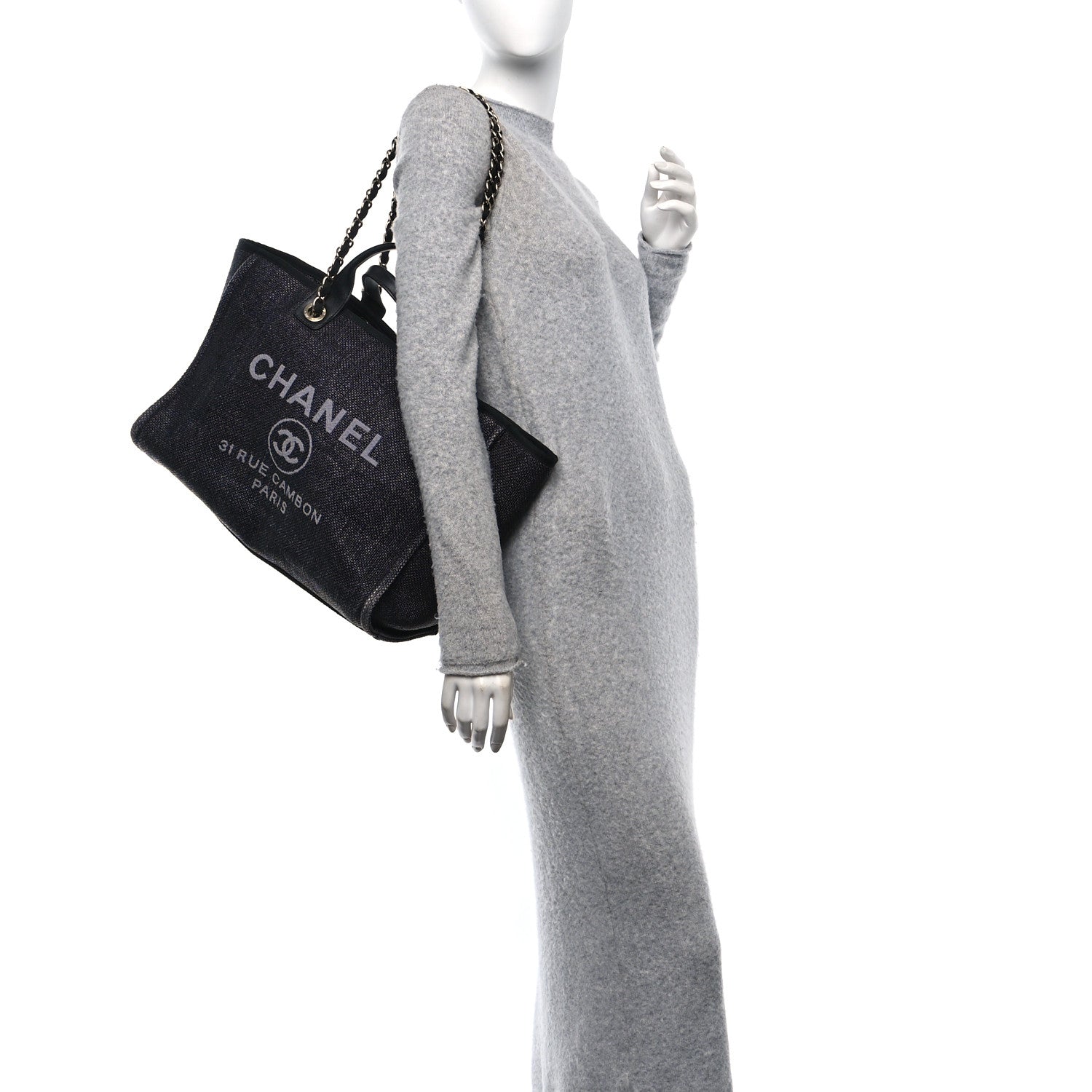 Chanel Woven Straw Raffia Large Deauville Tote Black 3 of 11