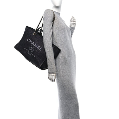 Chanel Woven Straw Raffia Large Deauville Tote Black 3 of 11