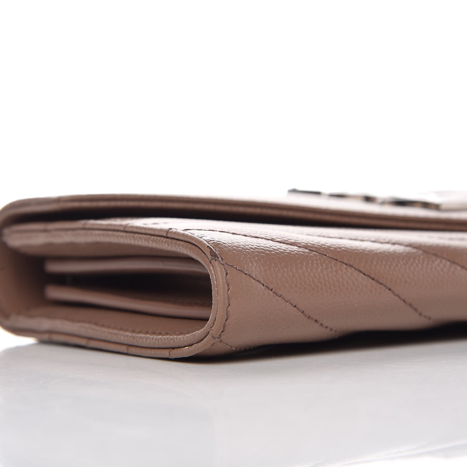 Saint Laurent Grain De Poudre Matelasse Chevron Monogram Flap Wallet Taupe 9 of 9