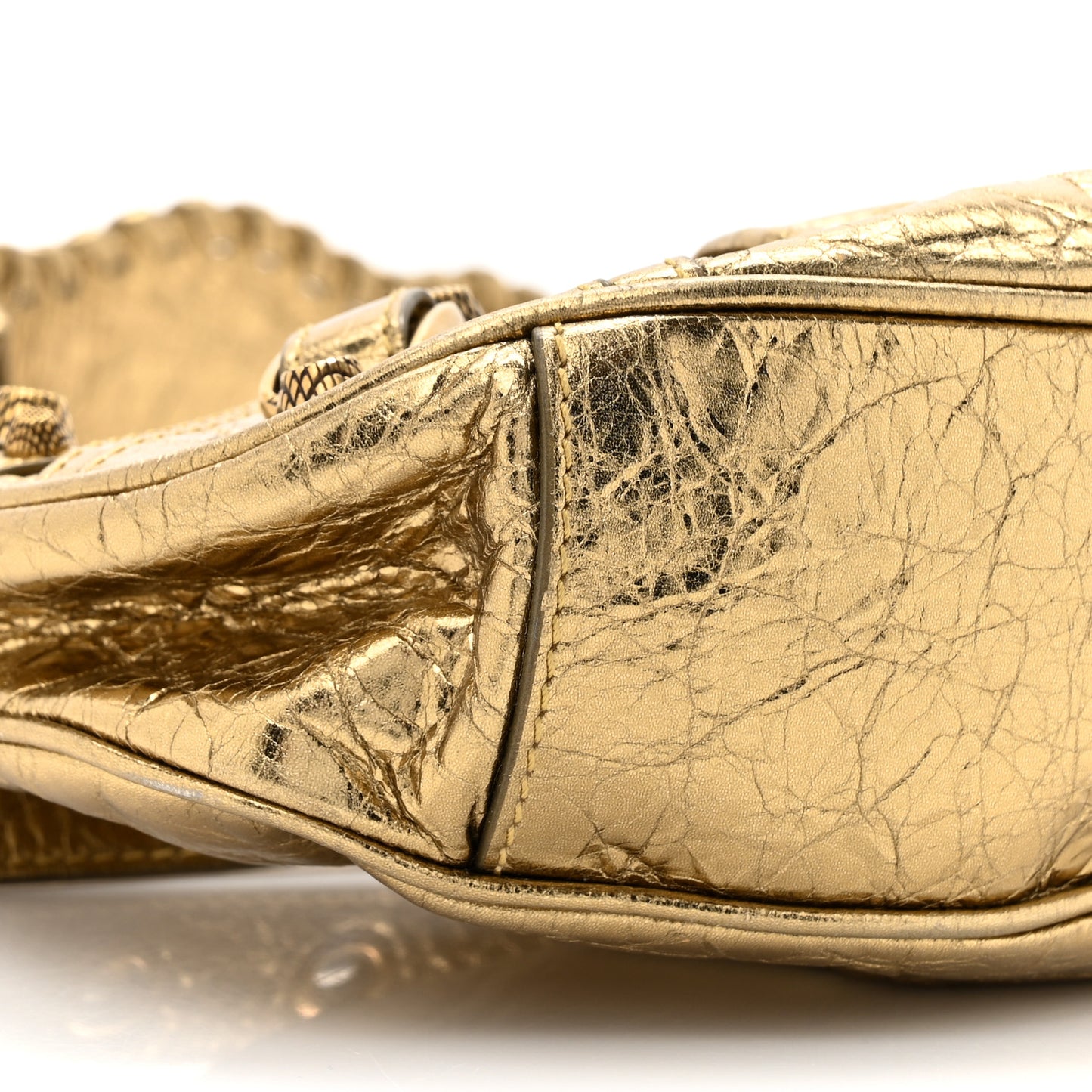 Metallic Agneau Arena Le Cagole Shoulder Bag XS Gold