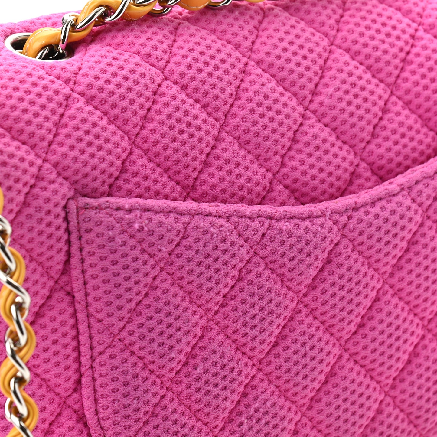Neoprene Quilted Medium Single Flap Pink