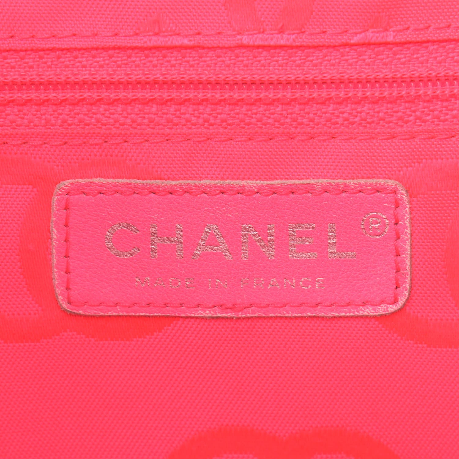 Chanel Calfskin Quilted Large Cambon Bowler White Black 6 of 14