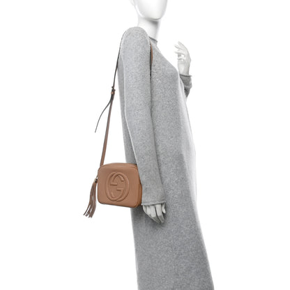 Gucci Pebbled Calfskin Small Soho Disco Bag Camelia 2 of 10