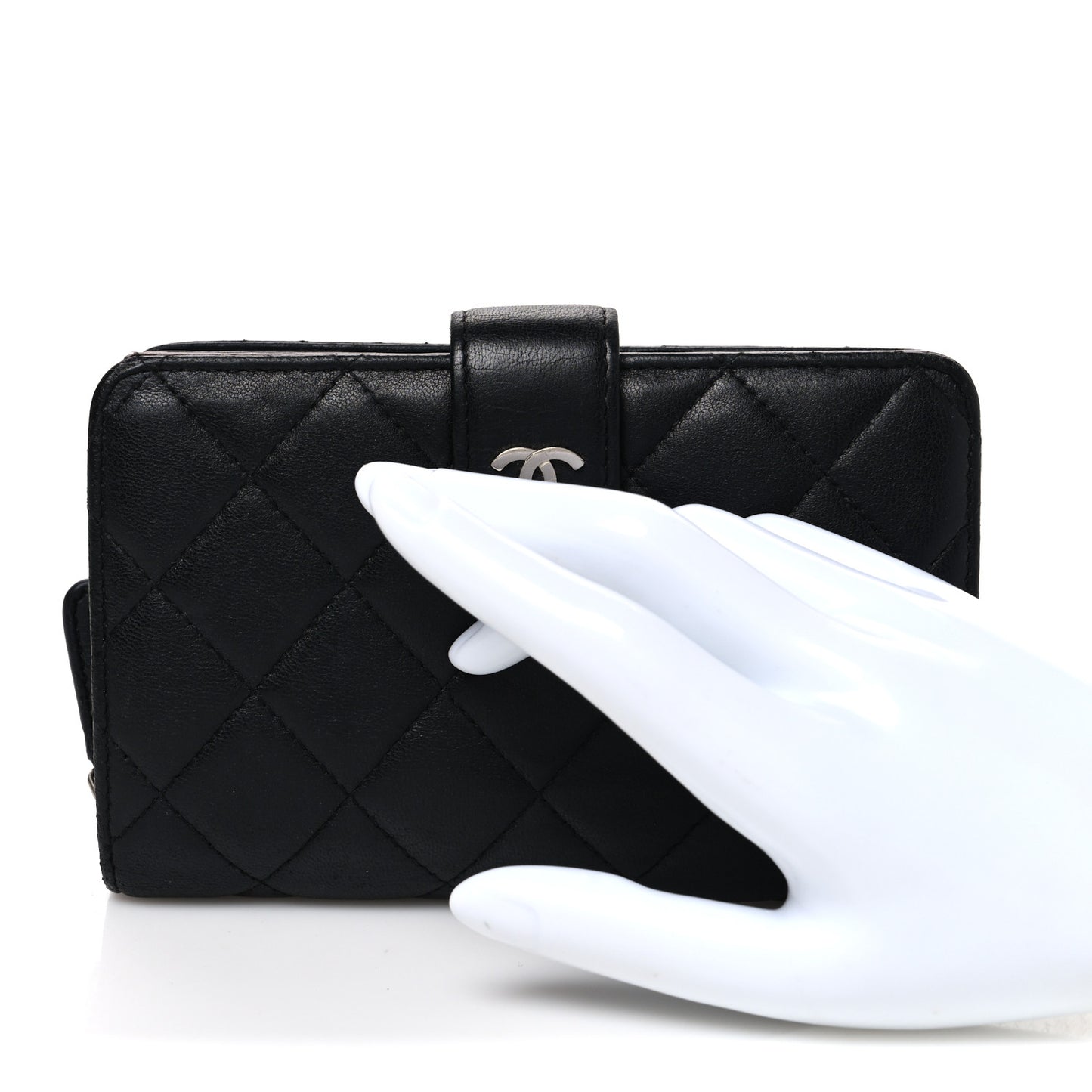 Lambskin Quilted Zipped Pocket Wallet Black