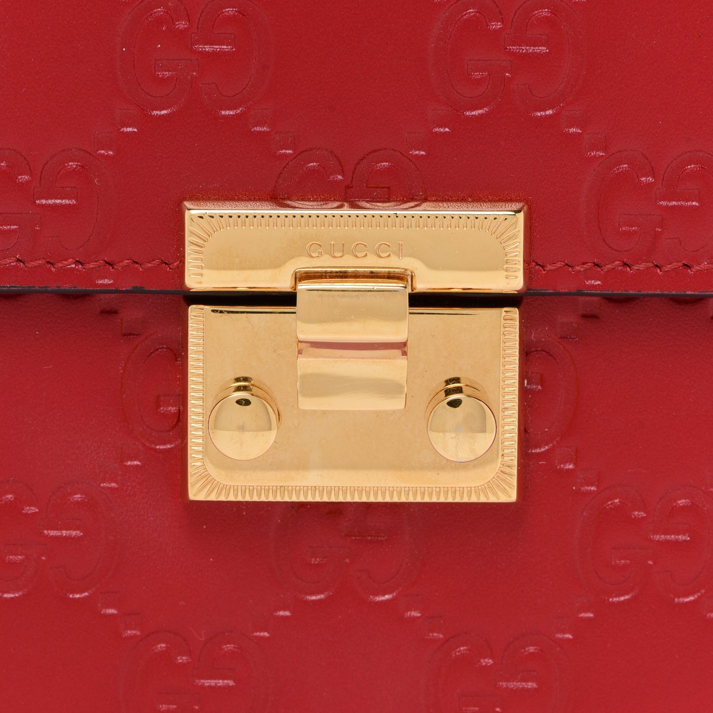 Guccissima Padlock Clutch Hibiscus Red