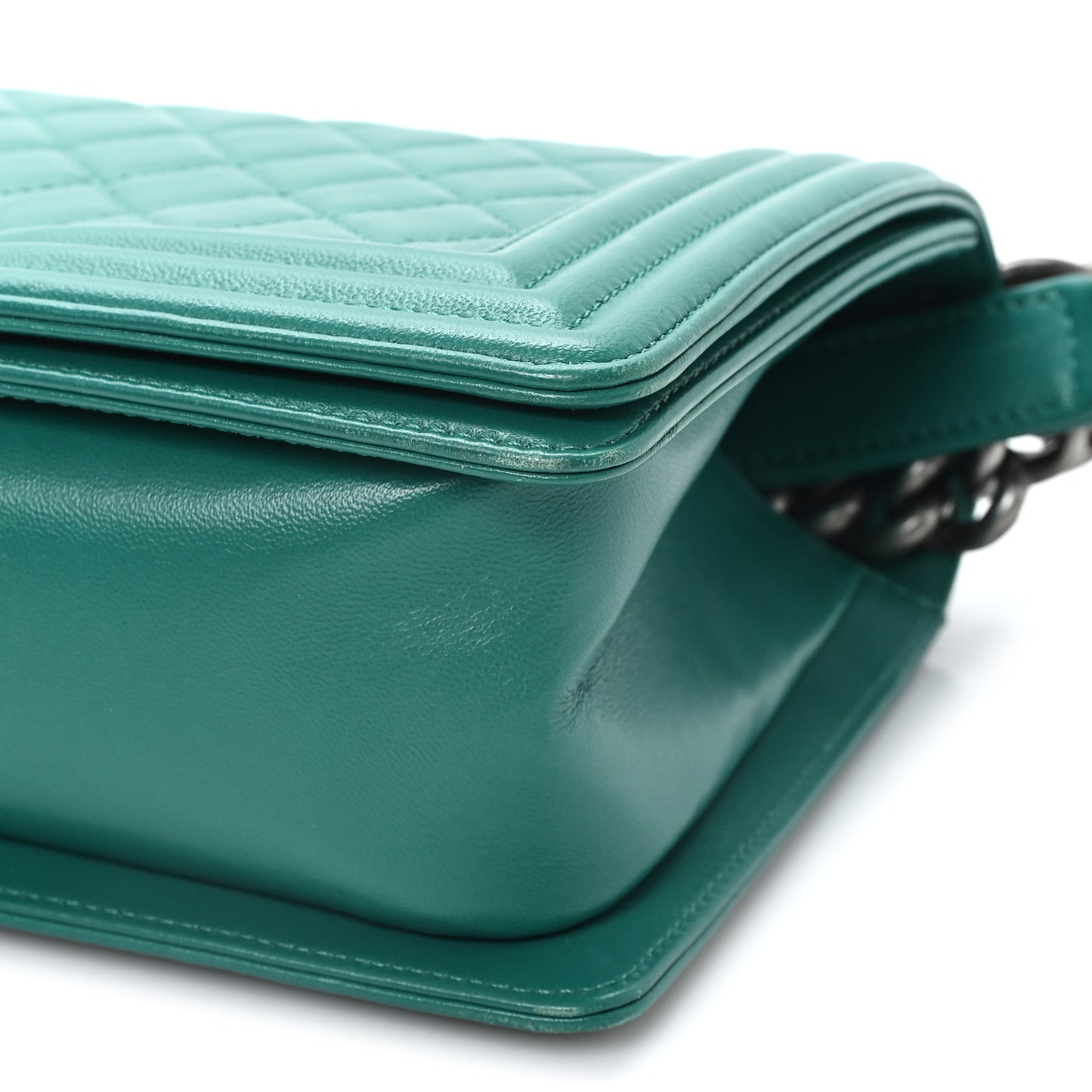 Lambskin Quilted Medium Boy Flap Green