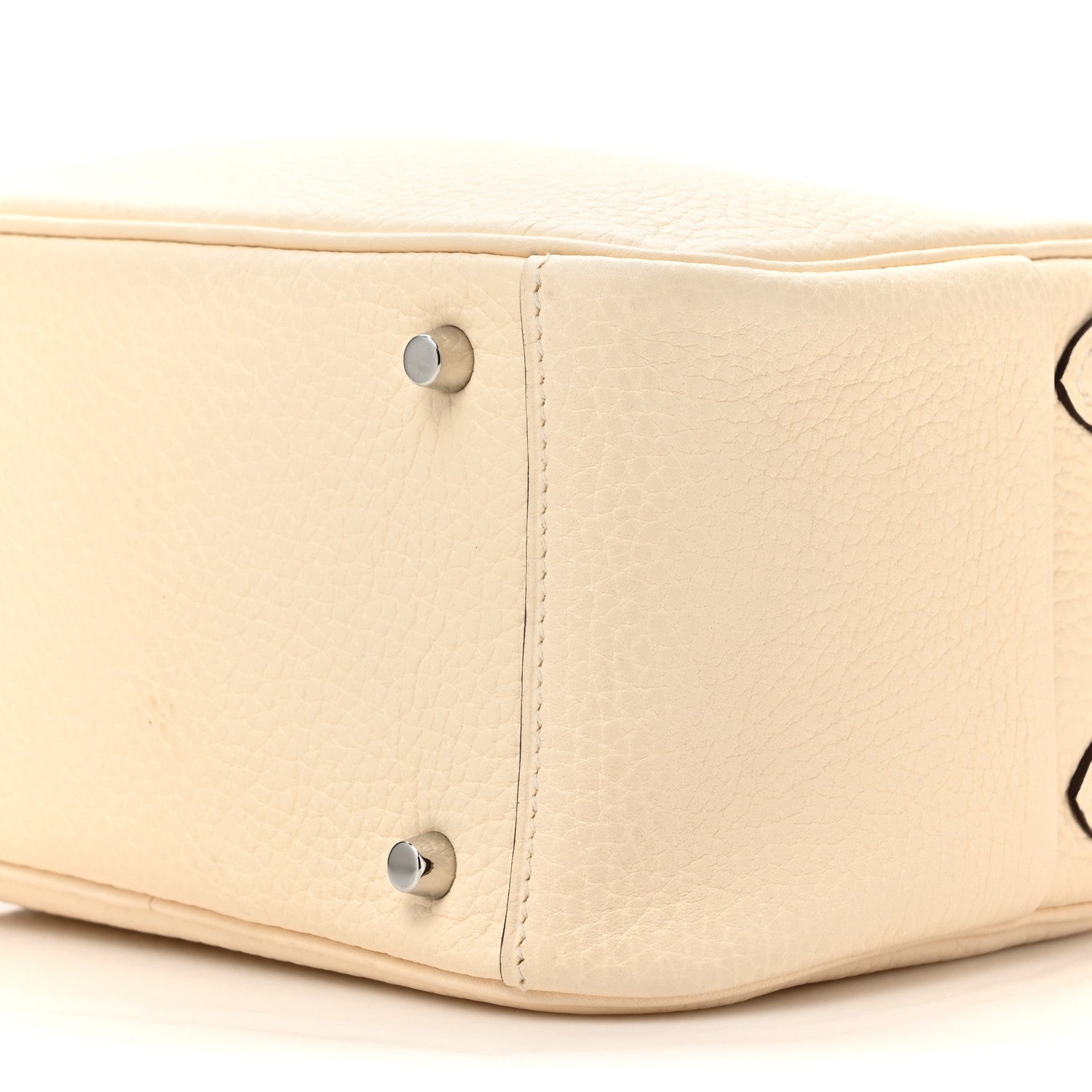 Hermes Taurillon Clemence Mini Lindy 20 Nata 9 of 11