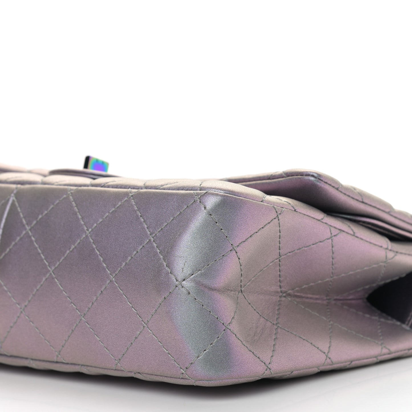 Iridescent Lambskin Quilted 2.55 Reissue 226 Flap Light Purple