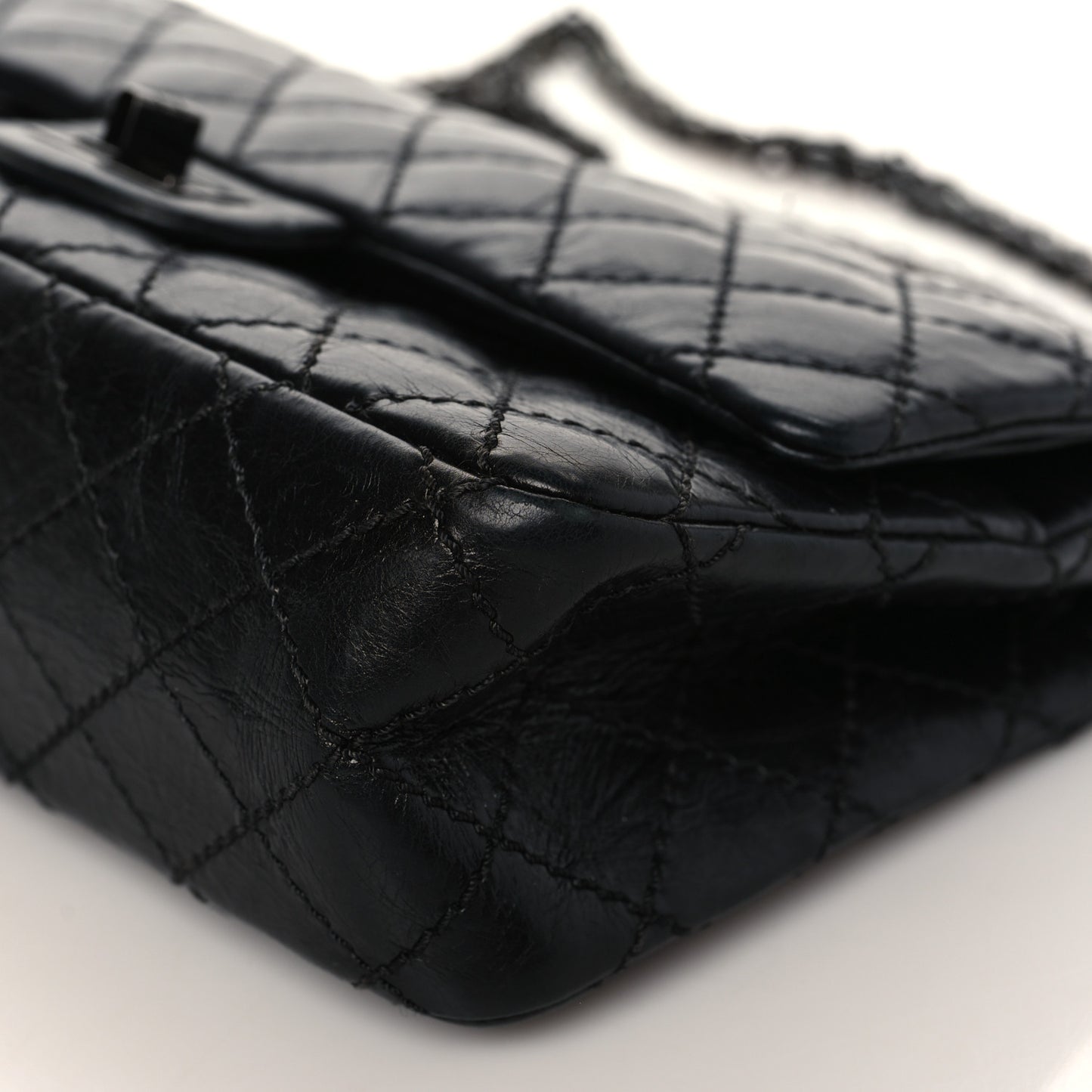Aged Calfskin Quilted 2.55 Reissue 225 Flap So Black