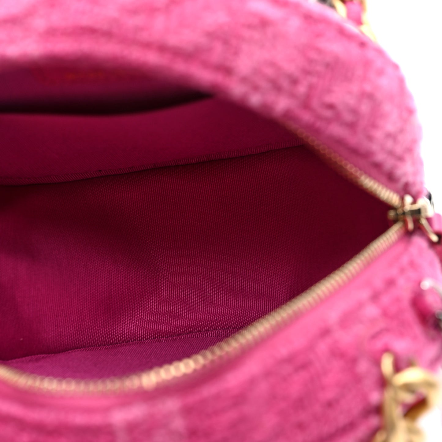 Wool Tweed Lambskin Quilted Chanel 19 Round Clutch With Chain and Coin Purse Fuchsia