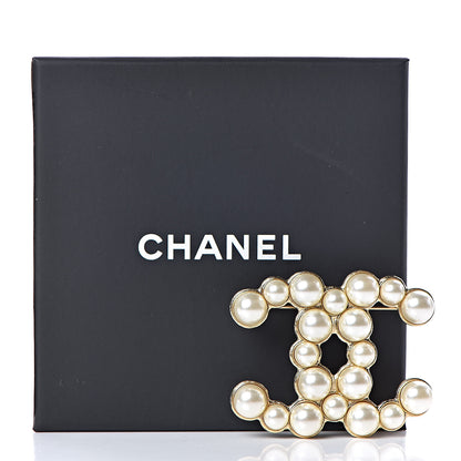 Chanel Pearl CC Brooch Light Gold 5 of 5