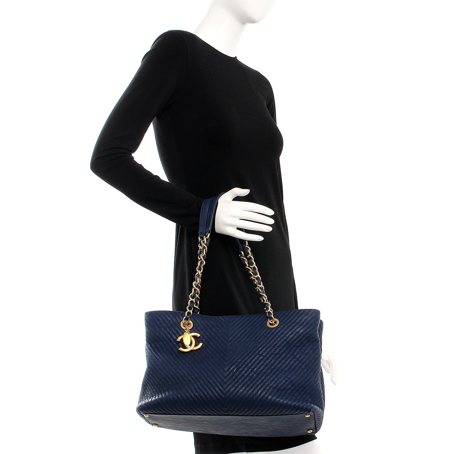 Chanel Wrinkled Lambskin Chevron Quilted Large Surpique Tote Navy Blue 2 of 8