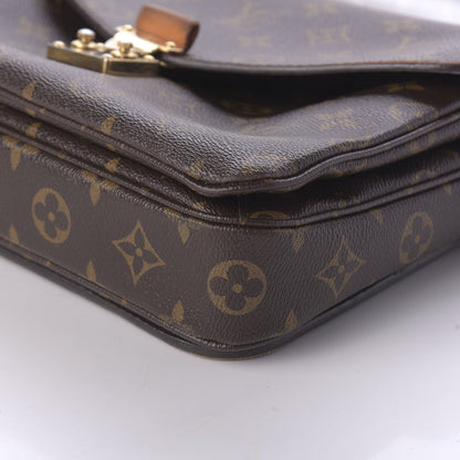 Louis Vuitton Monogram Pochette Metis 7 of 9