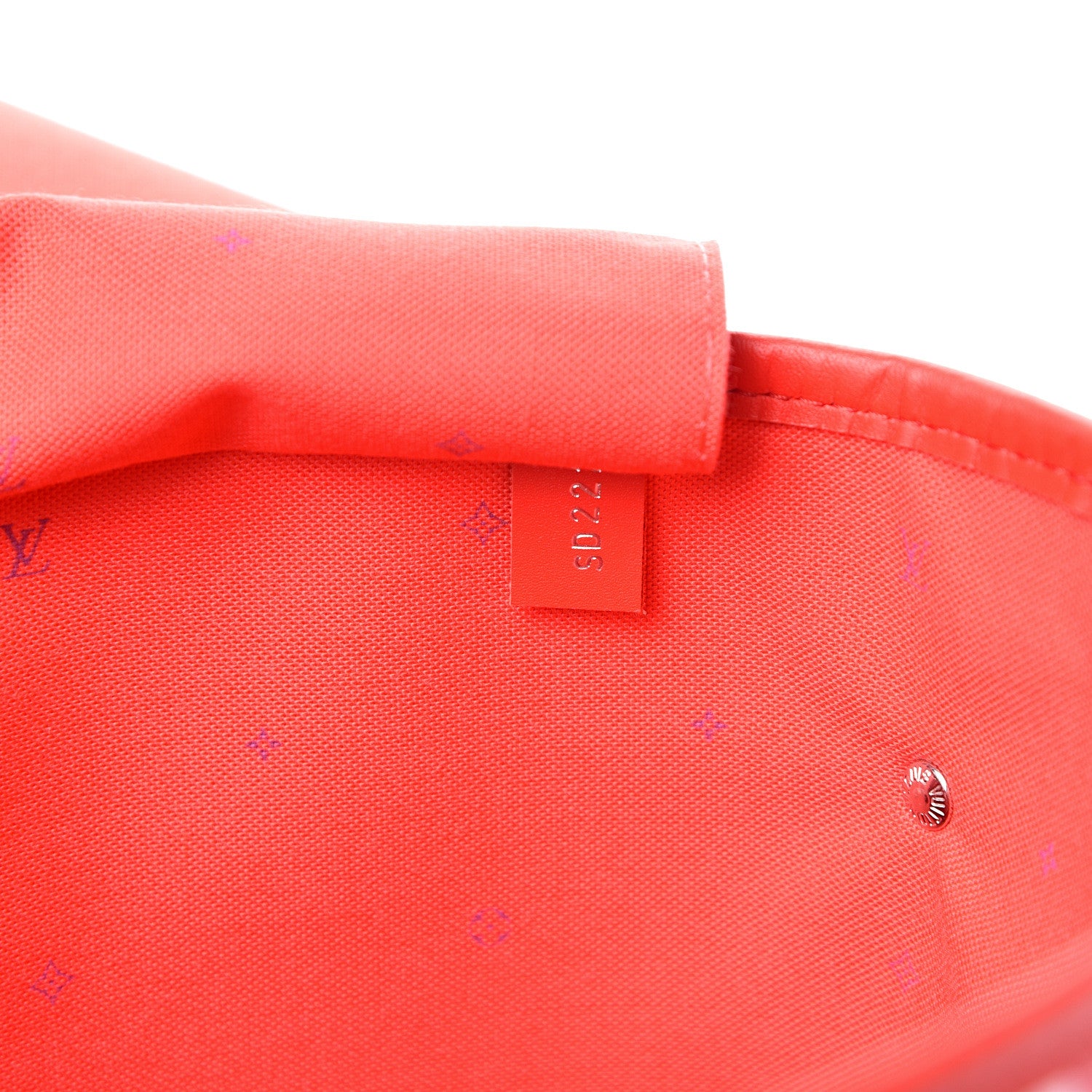 Louis Vuitton Monogram Escale Neverfull MM Rouge 8 of 12