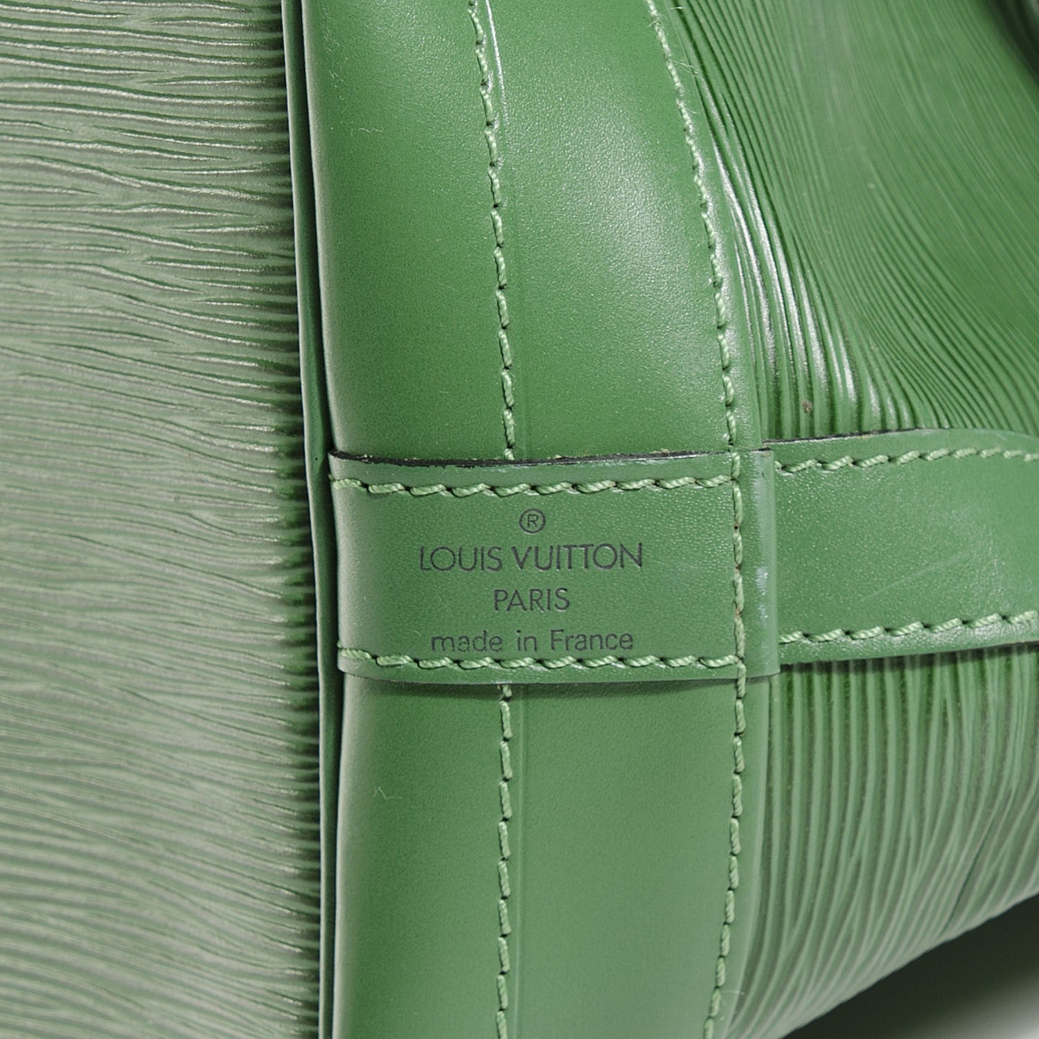 Louis Vuitton Epi Noe Borneo 7 of 7