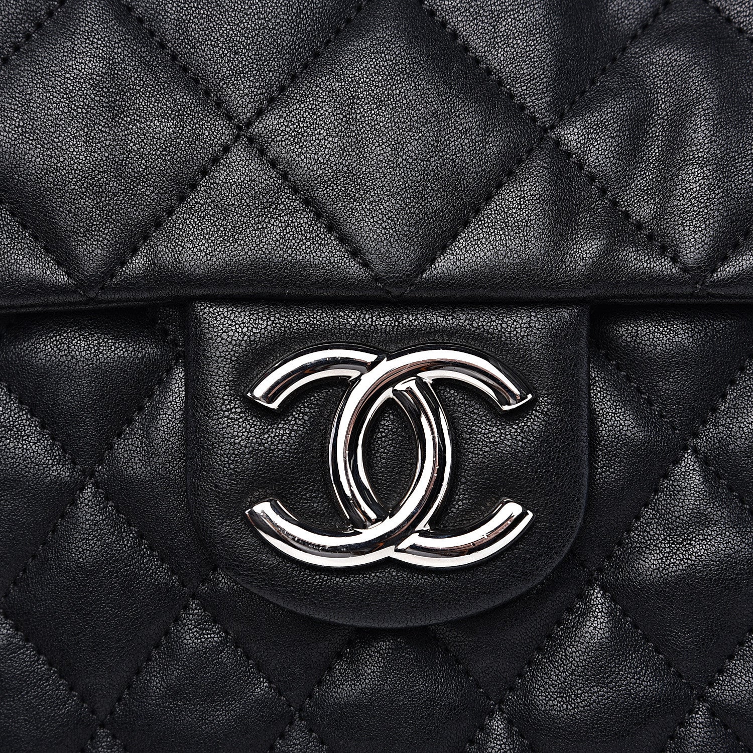 Chanel Washed Lambskin Quilted Maxi Chain Around Flap Black 8 of 14