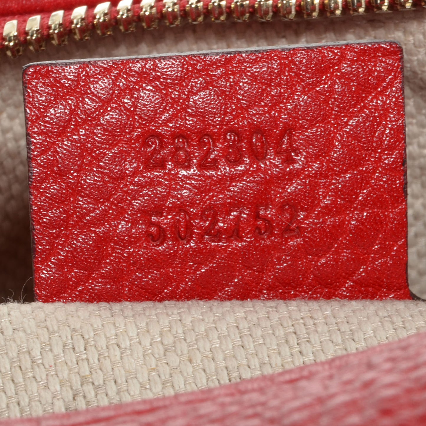 Pebbled Calfskin Large Soho Hobo Red