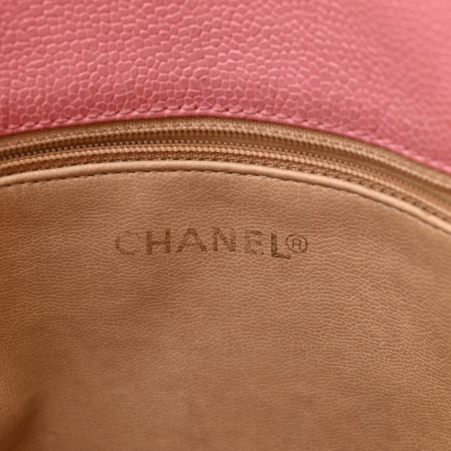 Caviar CC Shoulder Bag Pink