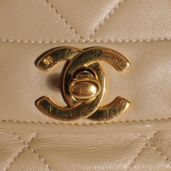 Lambskin Medium Single Flap Beige
