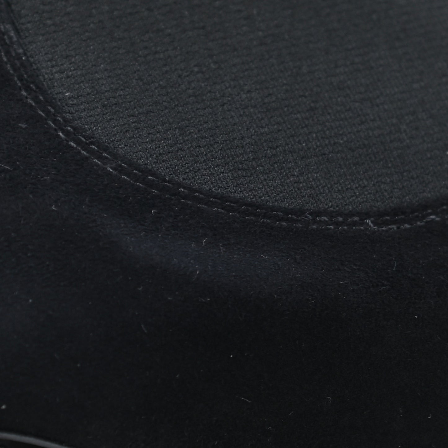 Suede Monogram Uniformes Cap Toe Chelsea 80mm Ankle Boots 40 Black