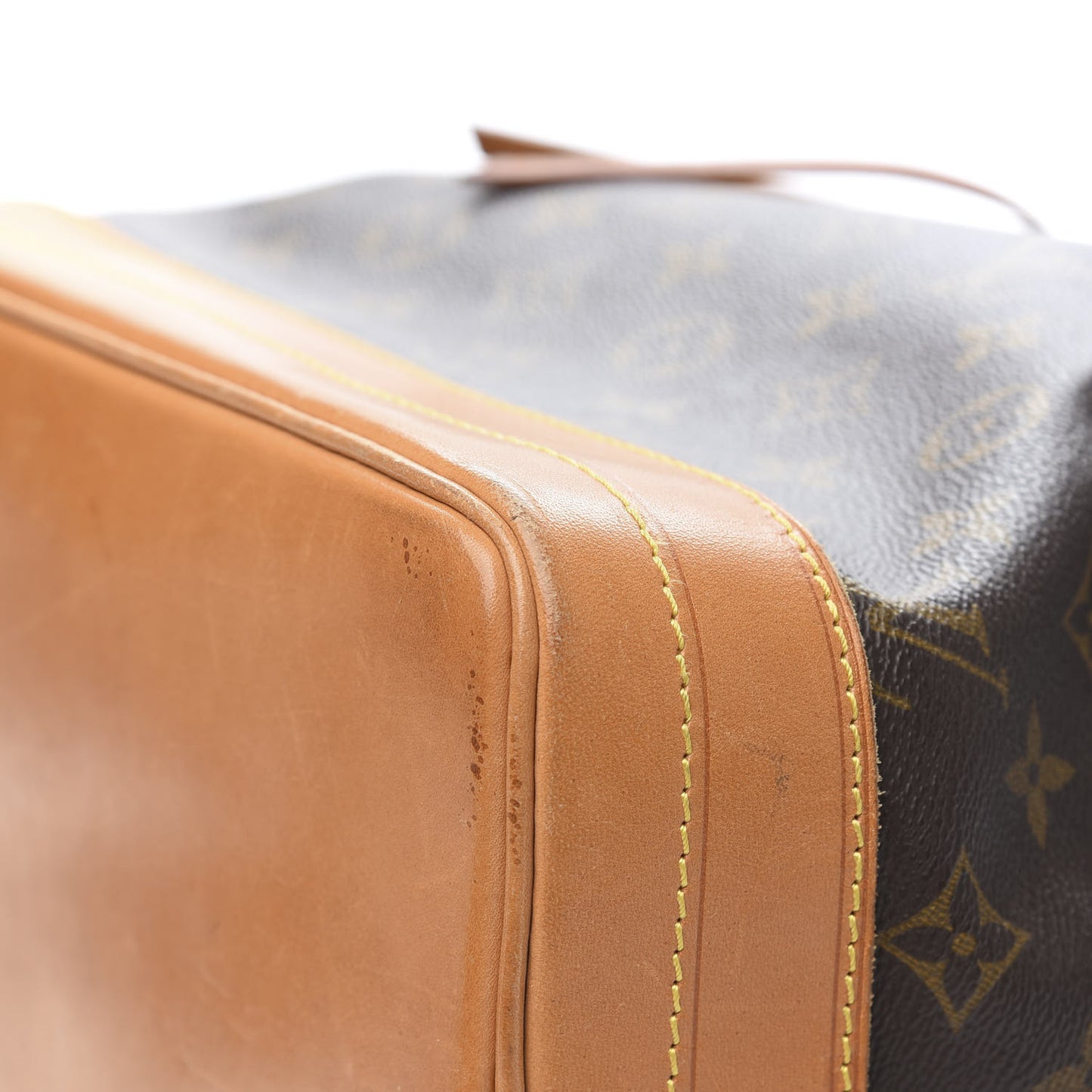 Monogram Noe