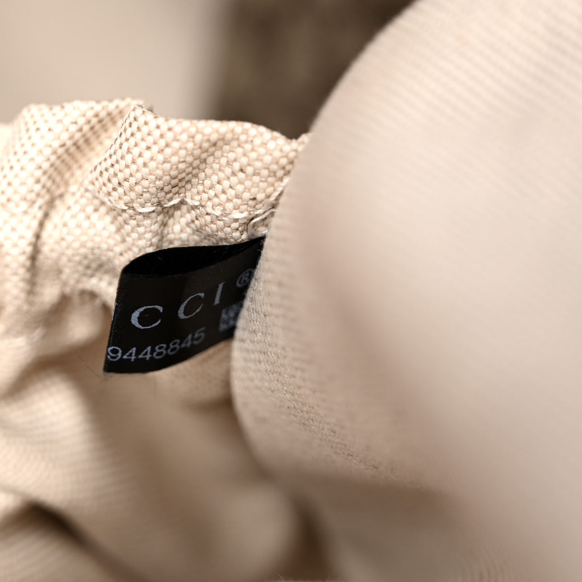 Gucci GG Supreme Monogram Azalea Calfskin Retro Interlocking G Large Duffle Bag Beige Ebony Brown Sugar 6 of 12