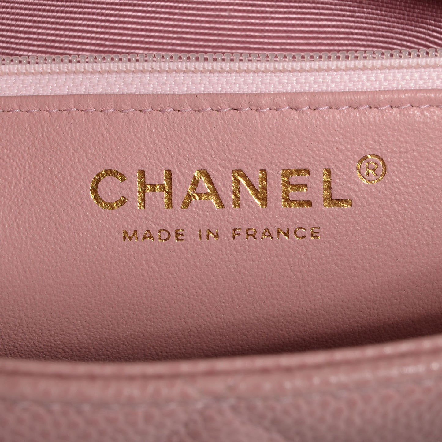 Caviar Medallion CC Tote Light Pink