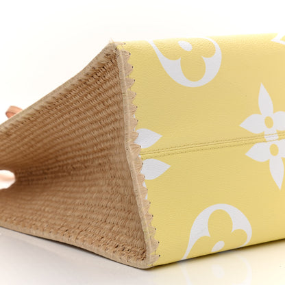 Louis Vuitton Monogram Giant By The Pool Miami Onthego GM Light Pink 8 of 9