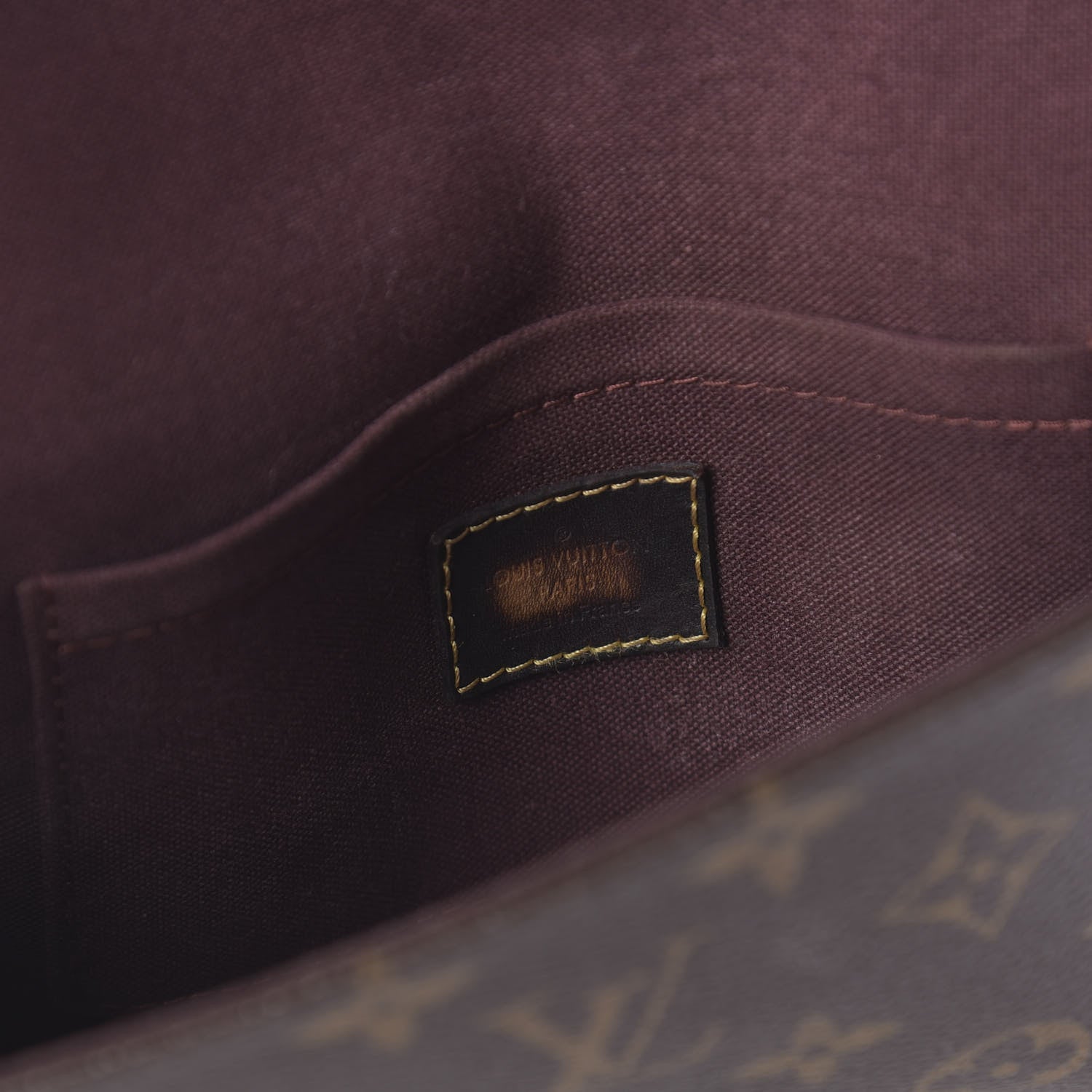 Louis Vuitton Monogram Favorite PM 8 of 10