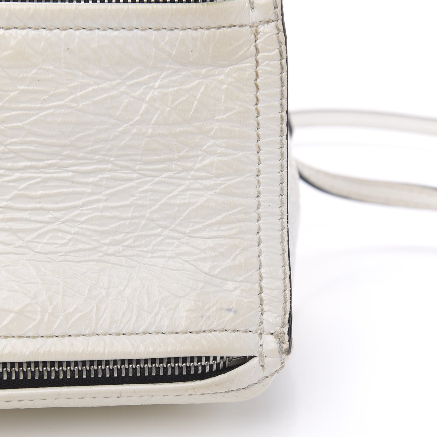 Crinkled Patent Deerskin Mini Pandora White