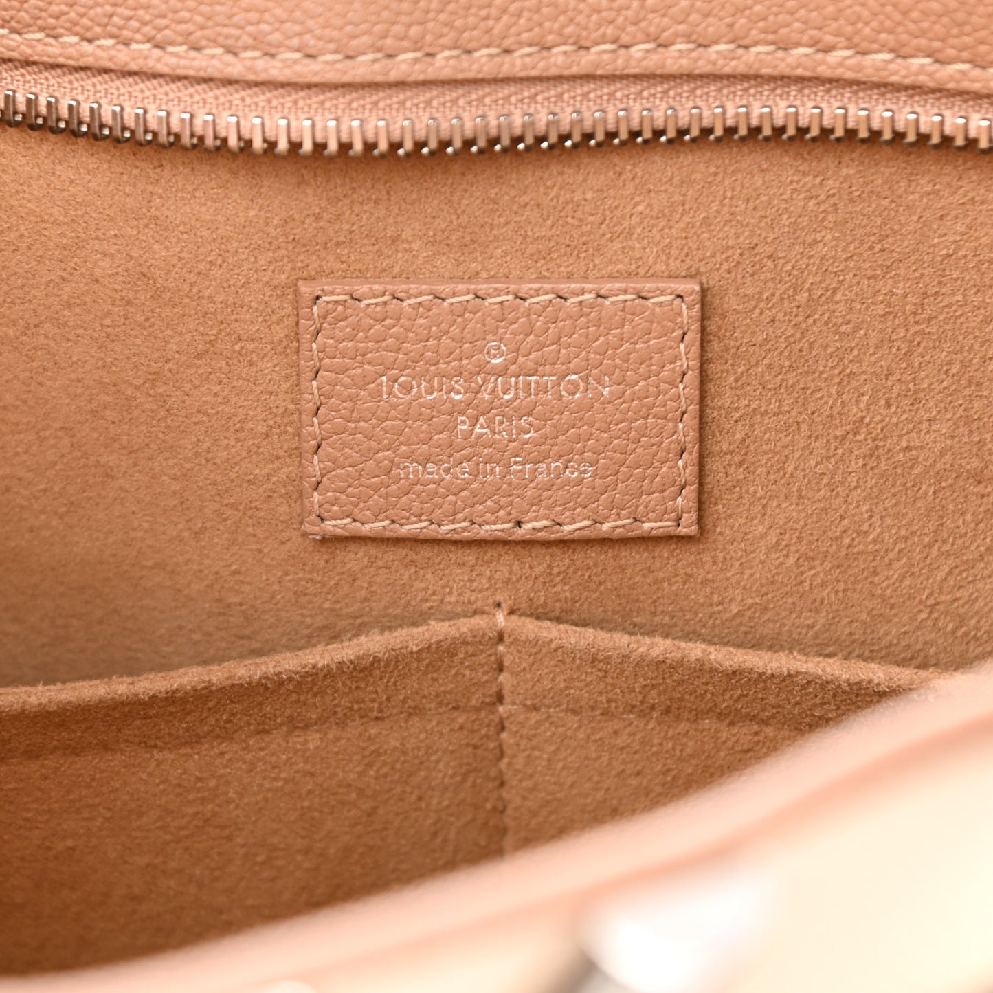 Monogram Cuir Plume Very One Zipped Tote Sesame Creme
