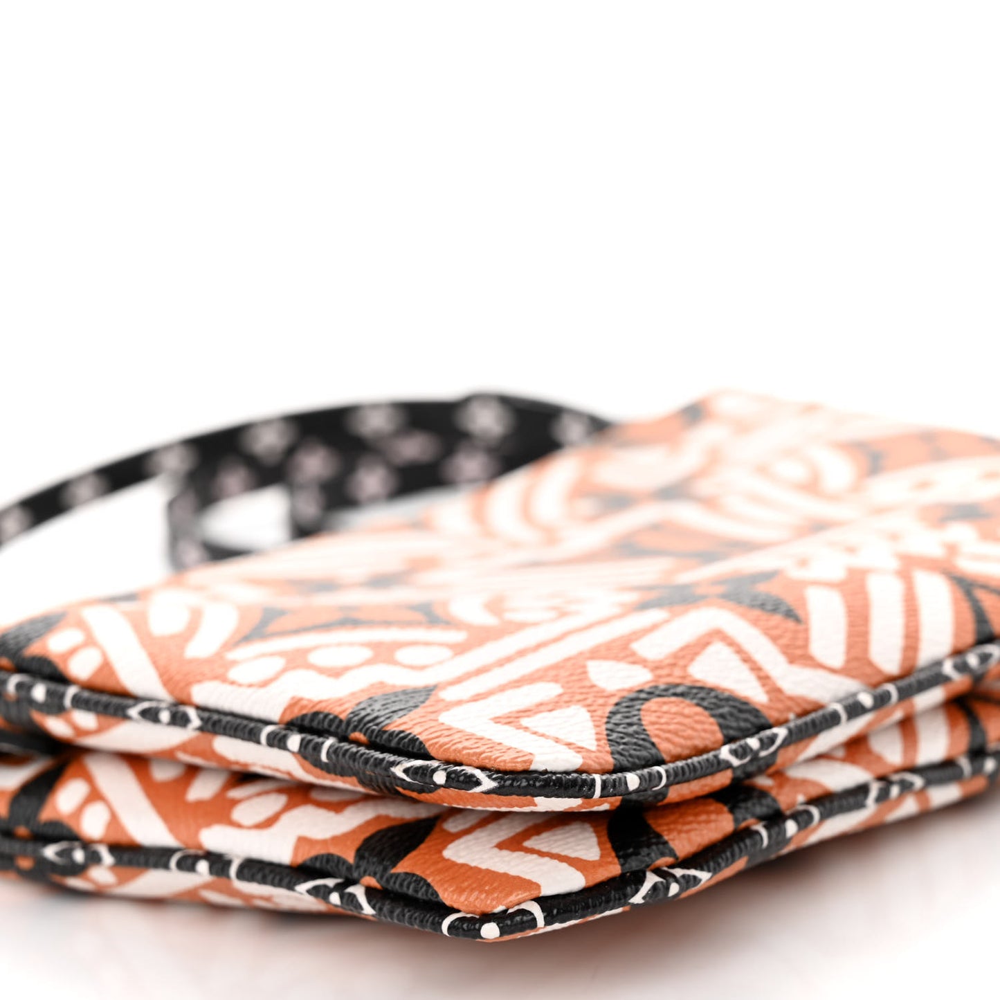 Monogram Giant Crafty Double Zip Pochette Creme Caramel