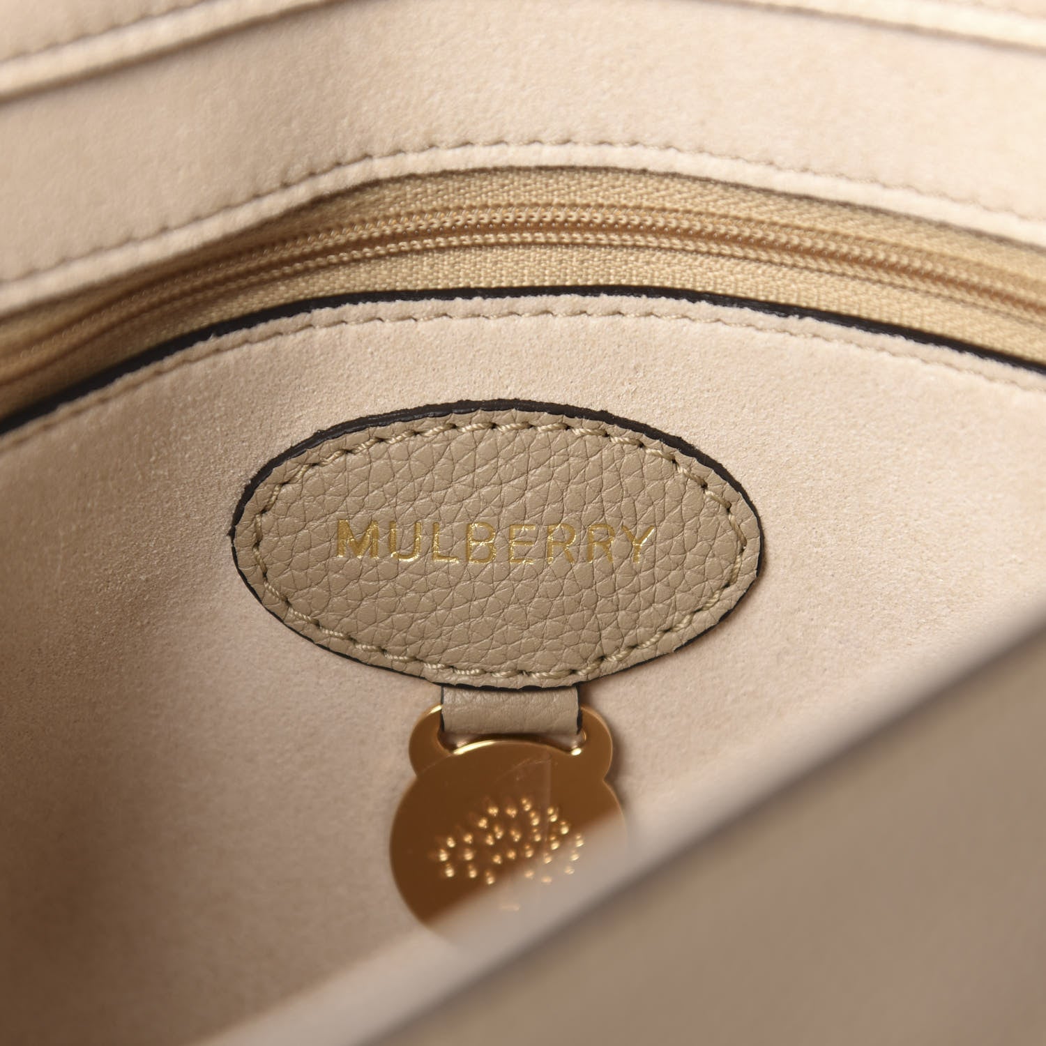 Mulberry Small Classic Grain Calfskin Small Lily Flap Solid Grey 8 of 9