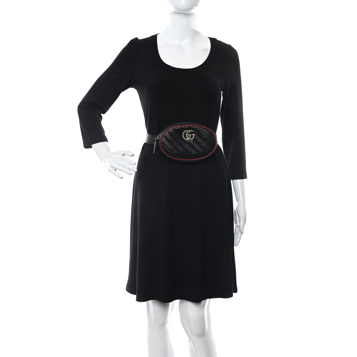 Azalea Calfskin Matelasse Diagonal Torchon GG Marmont Belt Bag 85 34 Black Romantic Cerise