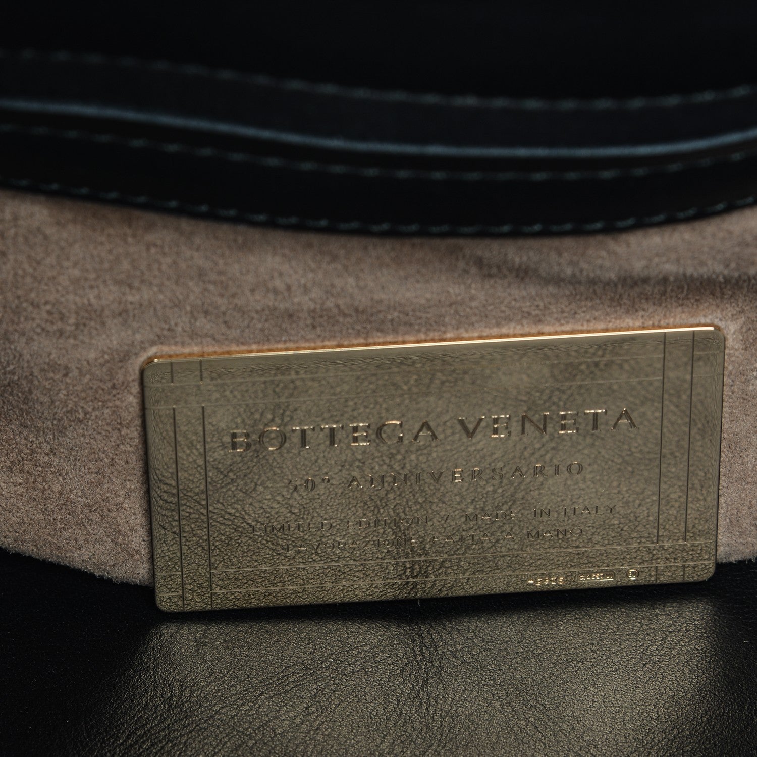 Bottega Veneta Calfskin Crocodile Ostrich Loop Bag Nero Black 6 of 9
