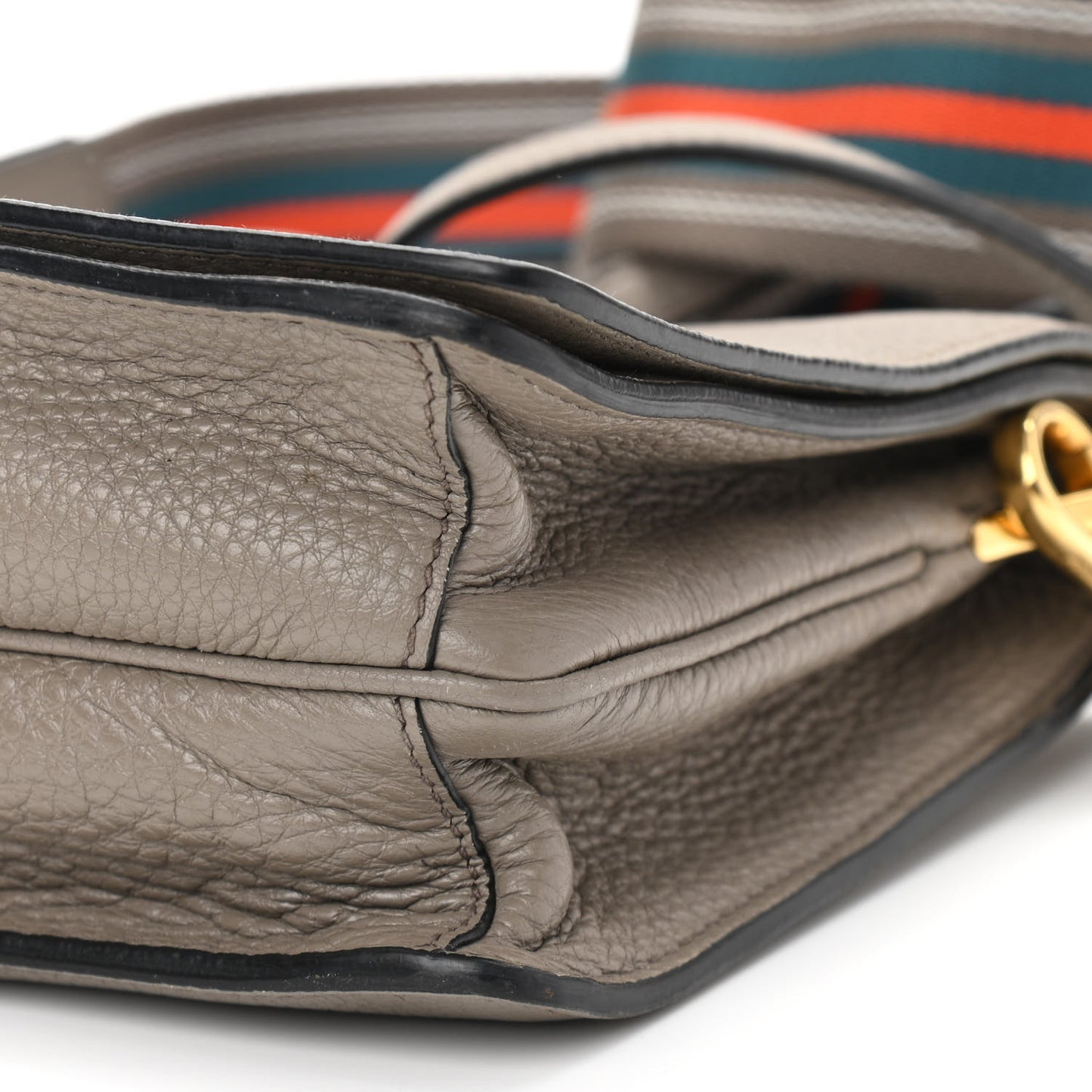 Vitello Daino Flap Crossbody Argilla