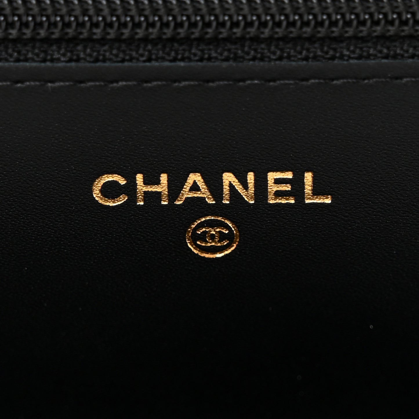 Aged Calfskin Lucky Charms Casino 2.55 Reissue Wallet on Chain WOC Black