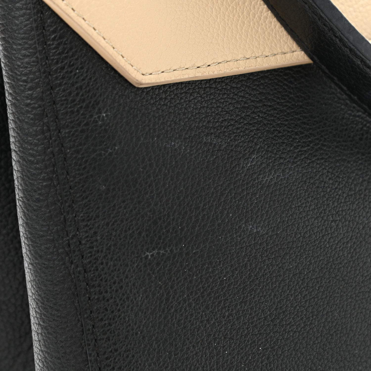 Louis Vuitton Soft Calfskin Lockme II Top Handle Vanille Black 11 of 16